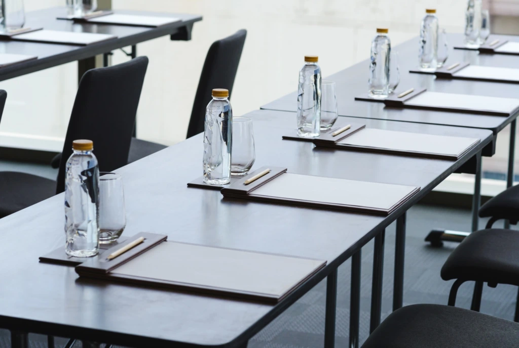 Eidg. Berufs­prü­fung im Finanz- und Rech­nungs­we­sen: Gezielt trai­nie­ren — sou­ve­rän bestehen